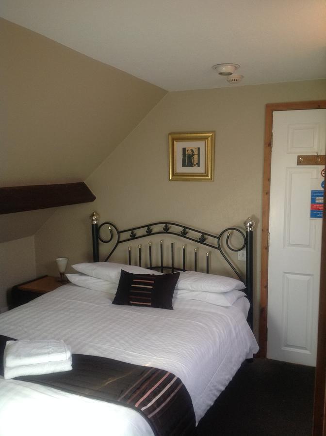 The Hollies Guest House Solihull Exteriör bild