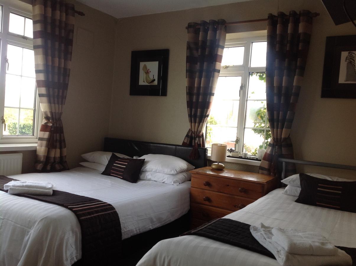 The Hollies Guest House Solihull Exteriör bild